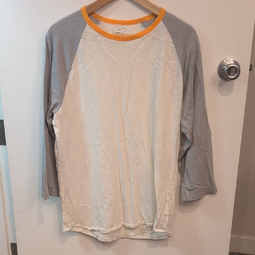 GAP White and Orange Lived-In Tee